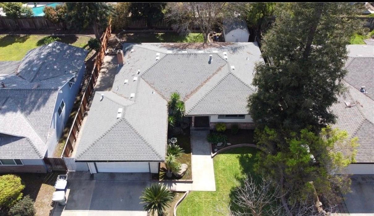 2265 E Herndon Ave, Fresno, CA 93720