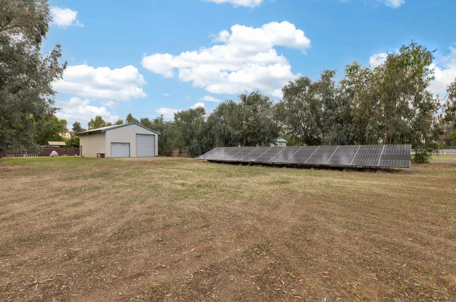 6160 N Sheridan Rd, Clovis, CA 93619