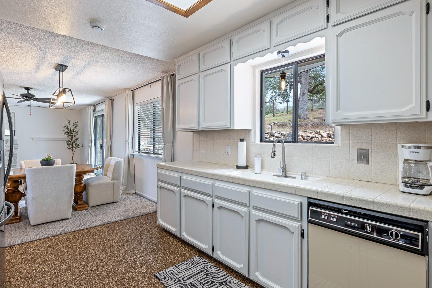 41570 Long Hollow Dr, Coarsegold, CA 93614