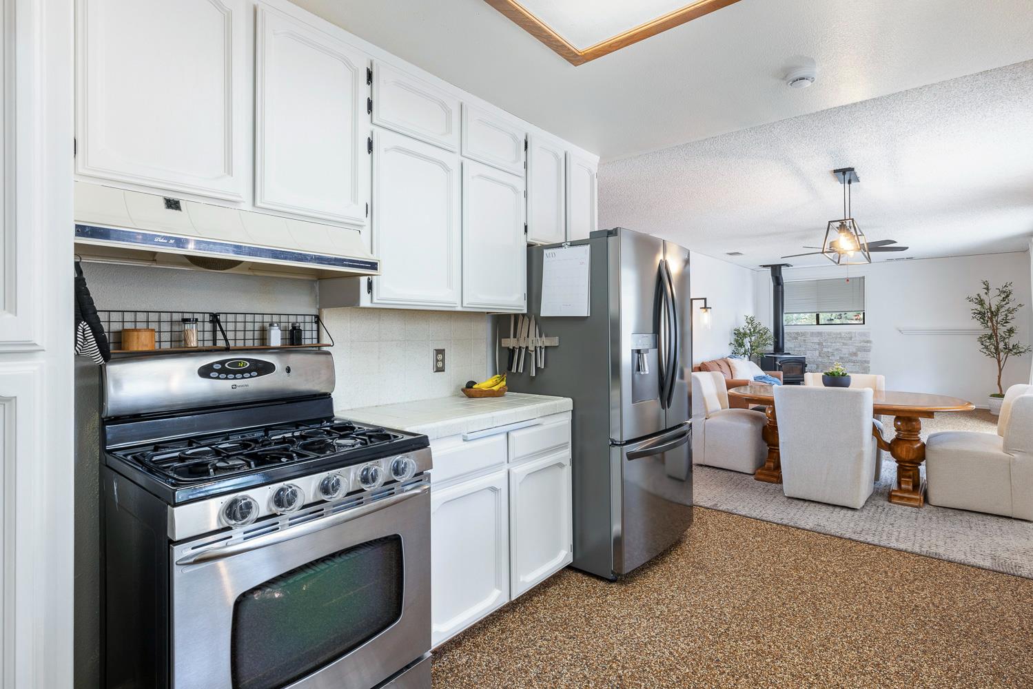 41570 Long Hollow Dr, Coarsegold, CA 93614