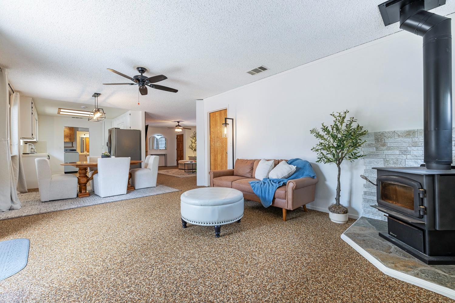 41570 Long Hollow Dr, Coarsegold, CA 93614