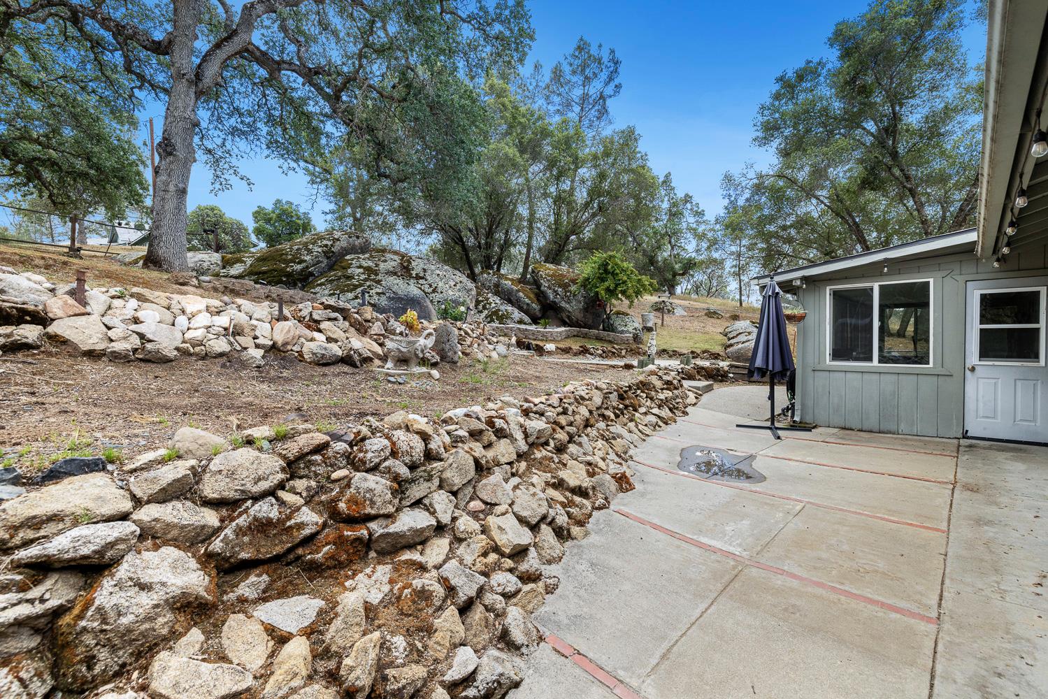 41570 Long Hollow Dr, Coarsegold, CA 93614