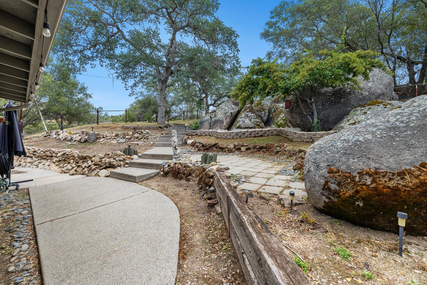 41570 Long Hollow Dr, Coarsegold, CA 93614