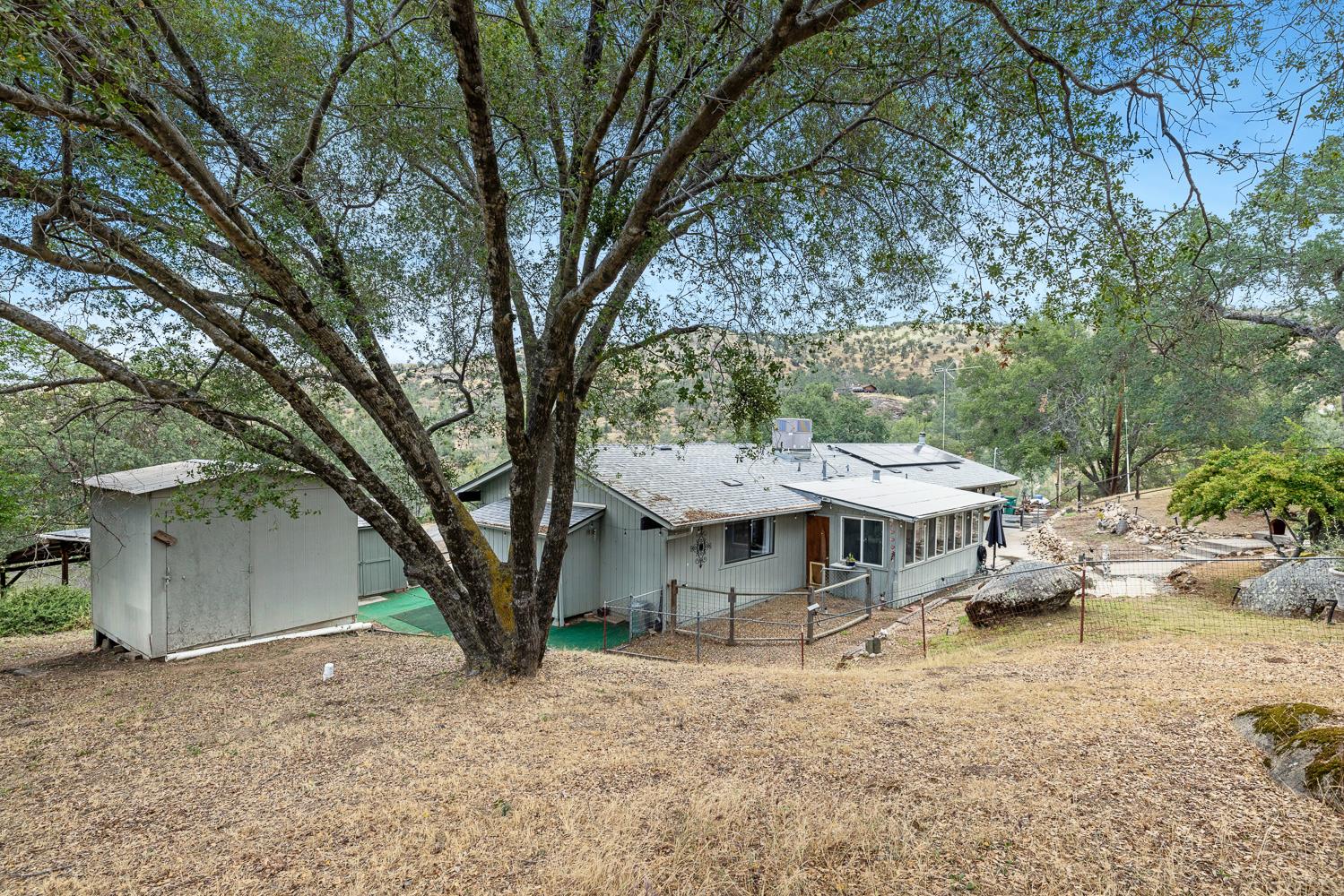 41570 Long Hollow Dr, Coarsegold, CA 93614