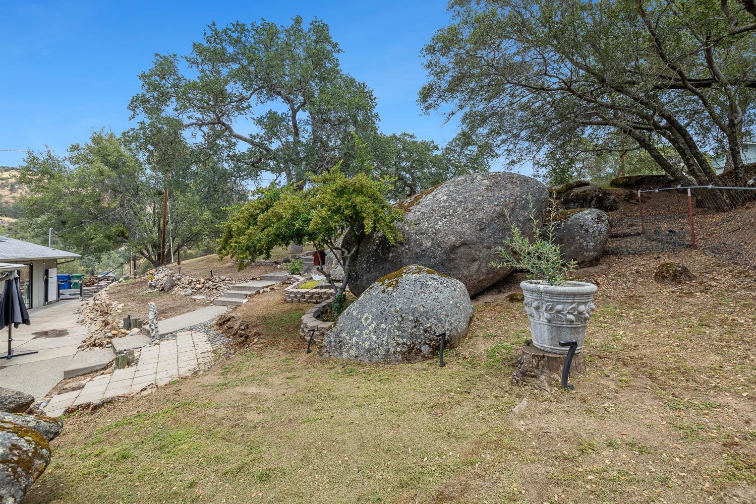 41570 Long Hollow Dr, Coarsegold, CA 93614
