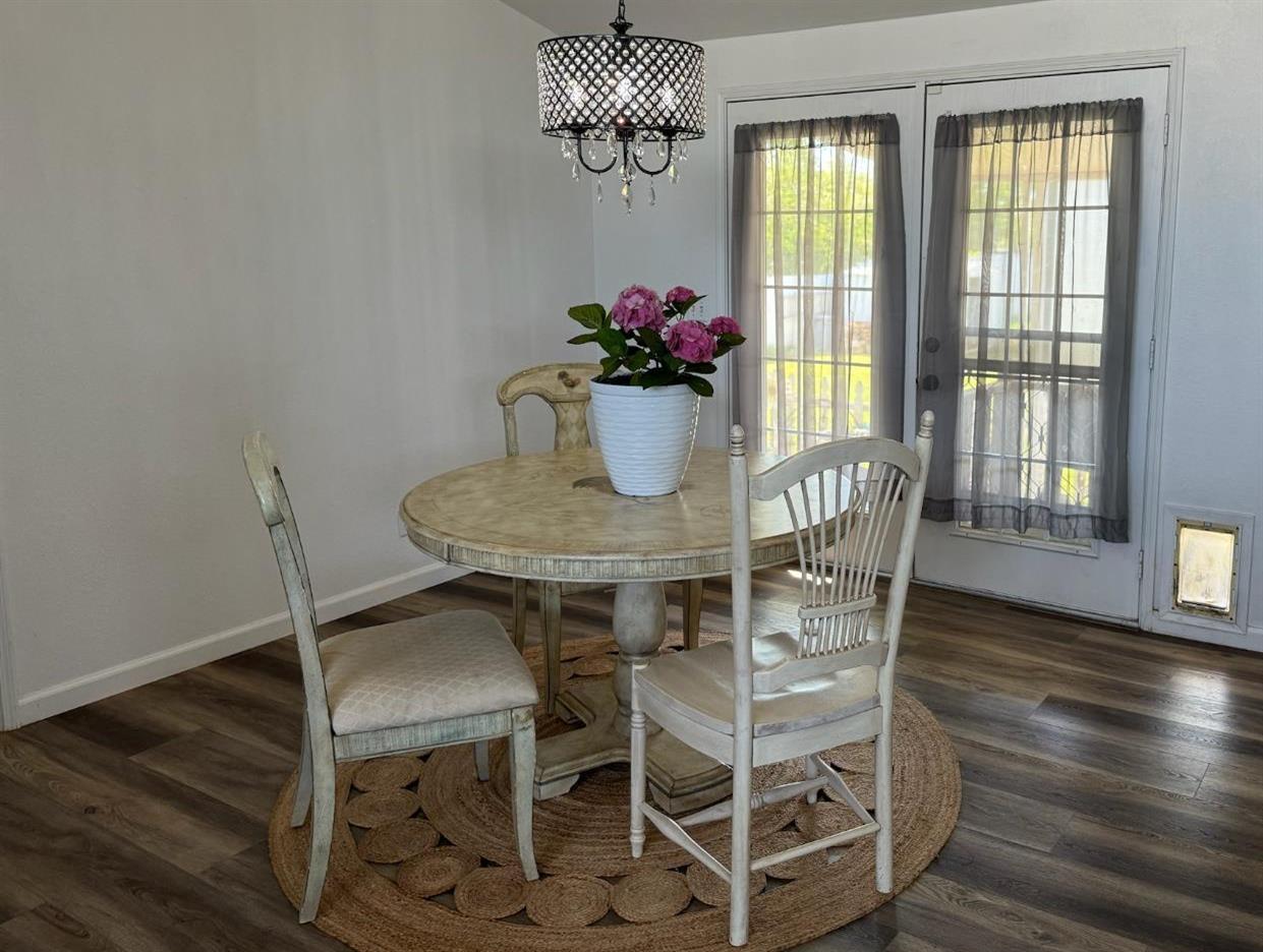 860 E Grangeville Blvd #166, Hanford, CA 93230