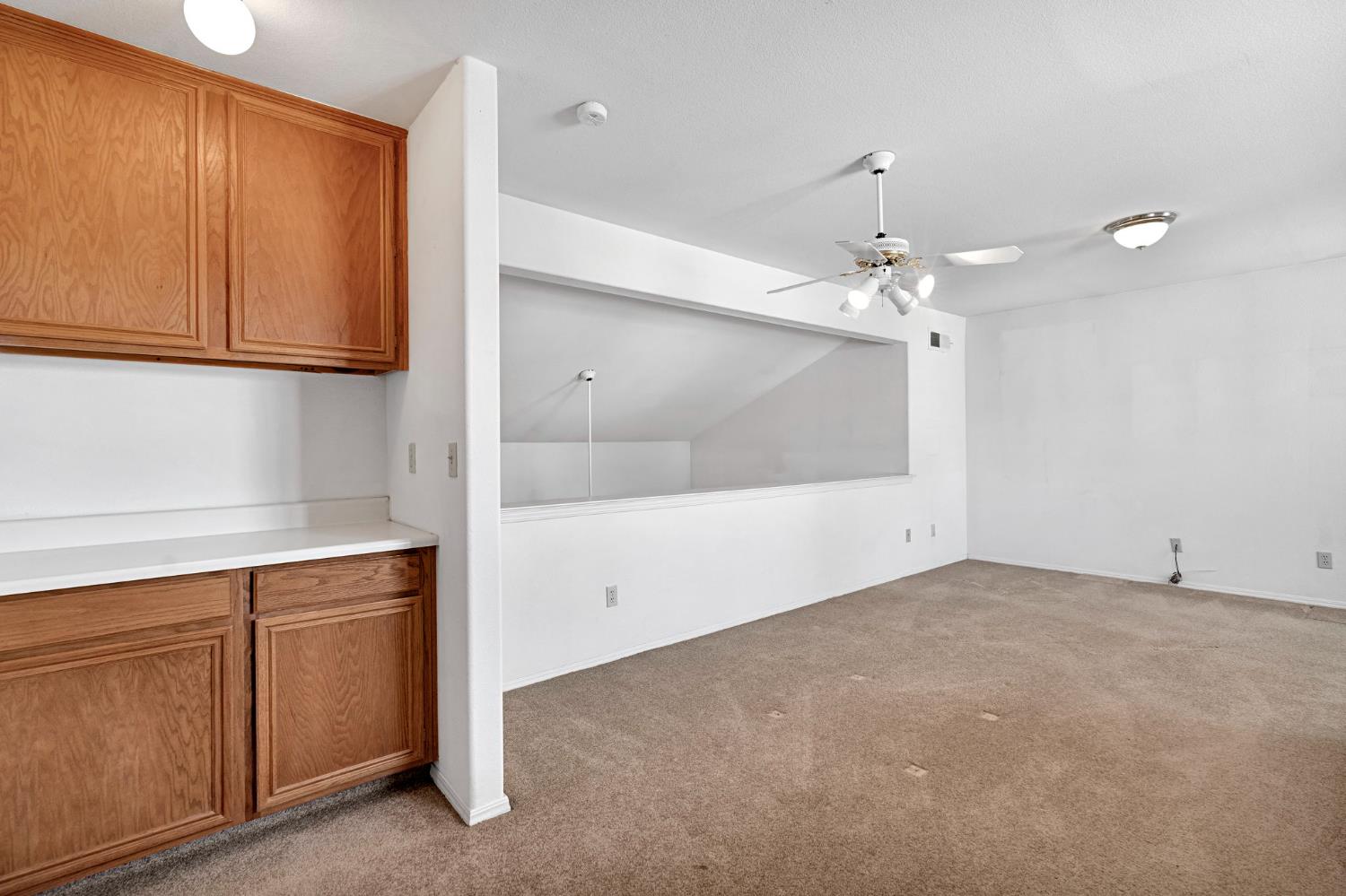 1315 E Loma Linda Ave, Fresno, CA 93720