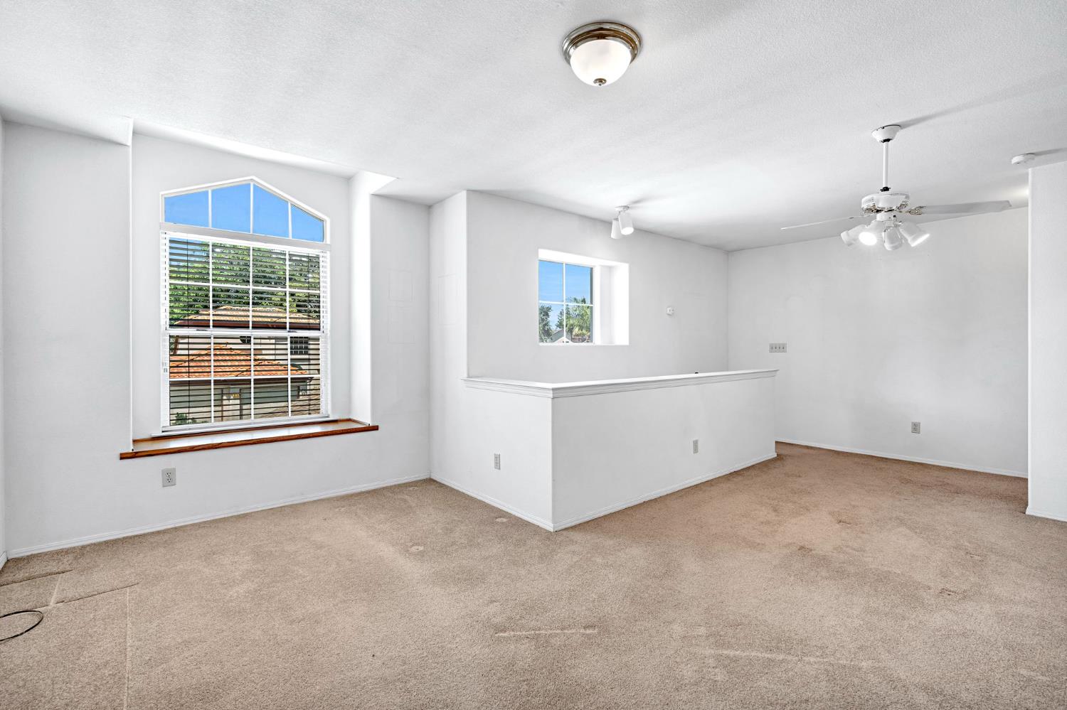 1315 E Loma Linda Ave, Fresno, CA 93720