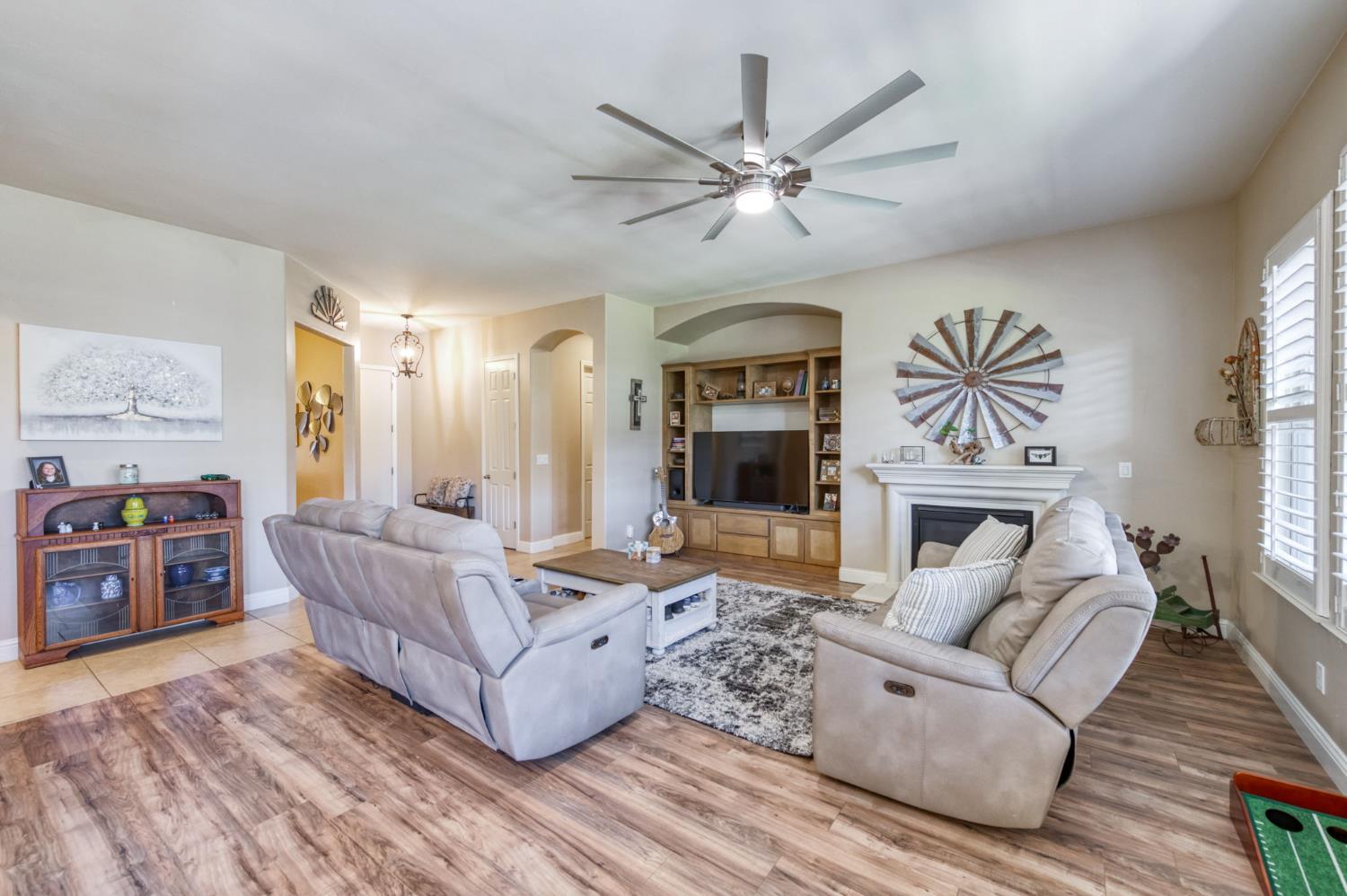 6611 W Morris Ave, Fresno, CA 93723