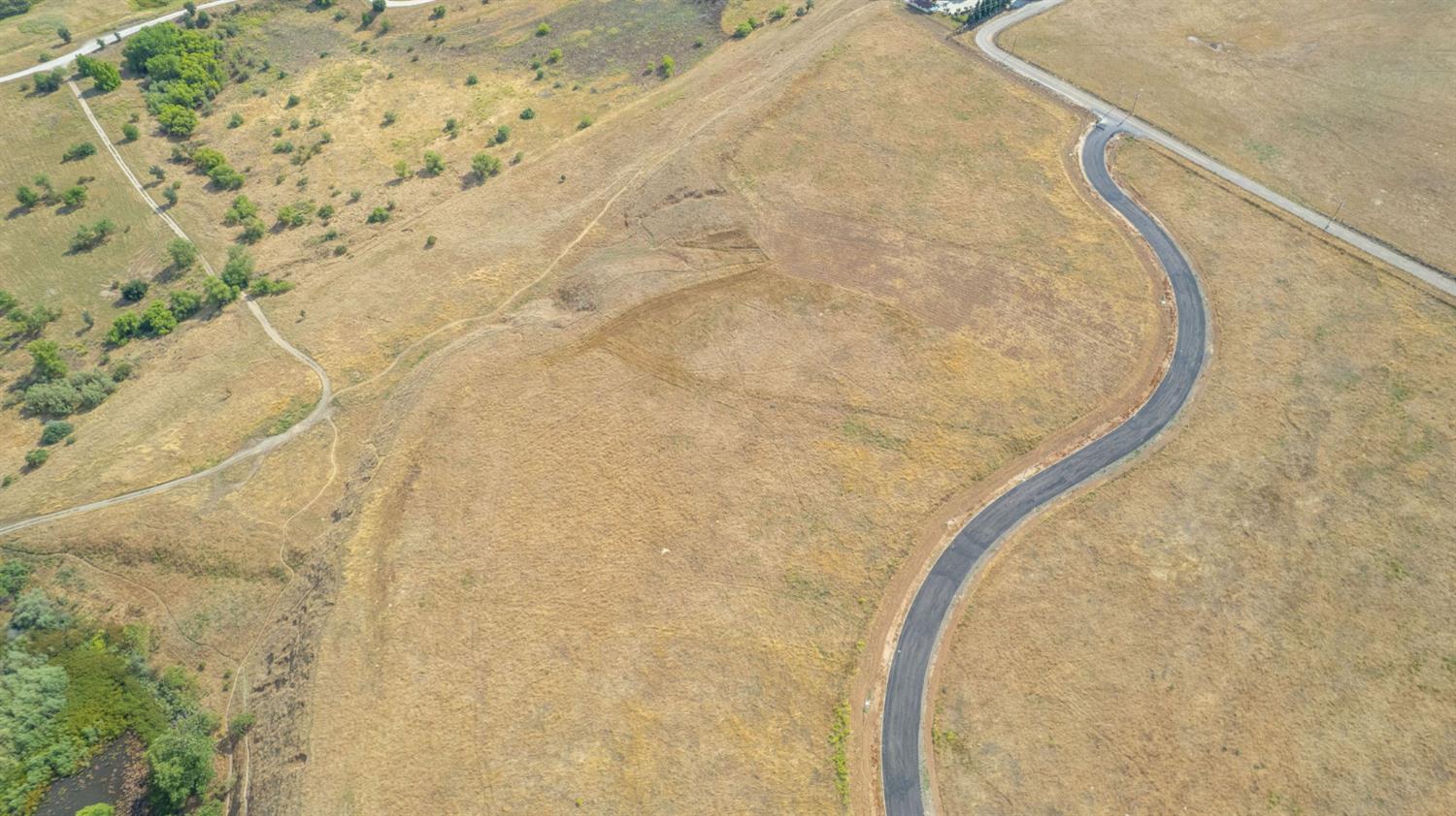 40304 River Estate Dr, Madera, CA 93636
