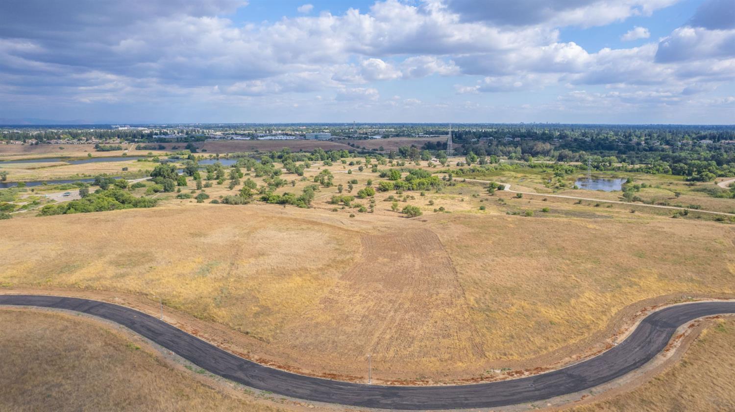 40311 River Estate Dr, Madera, CA 93636