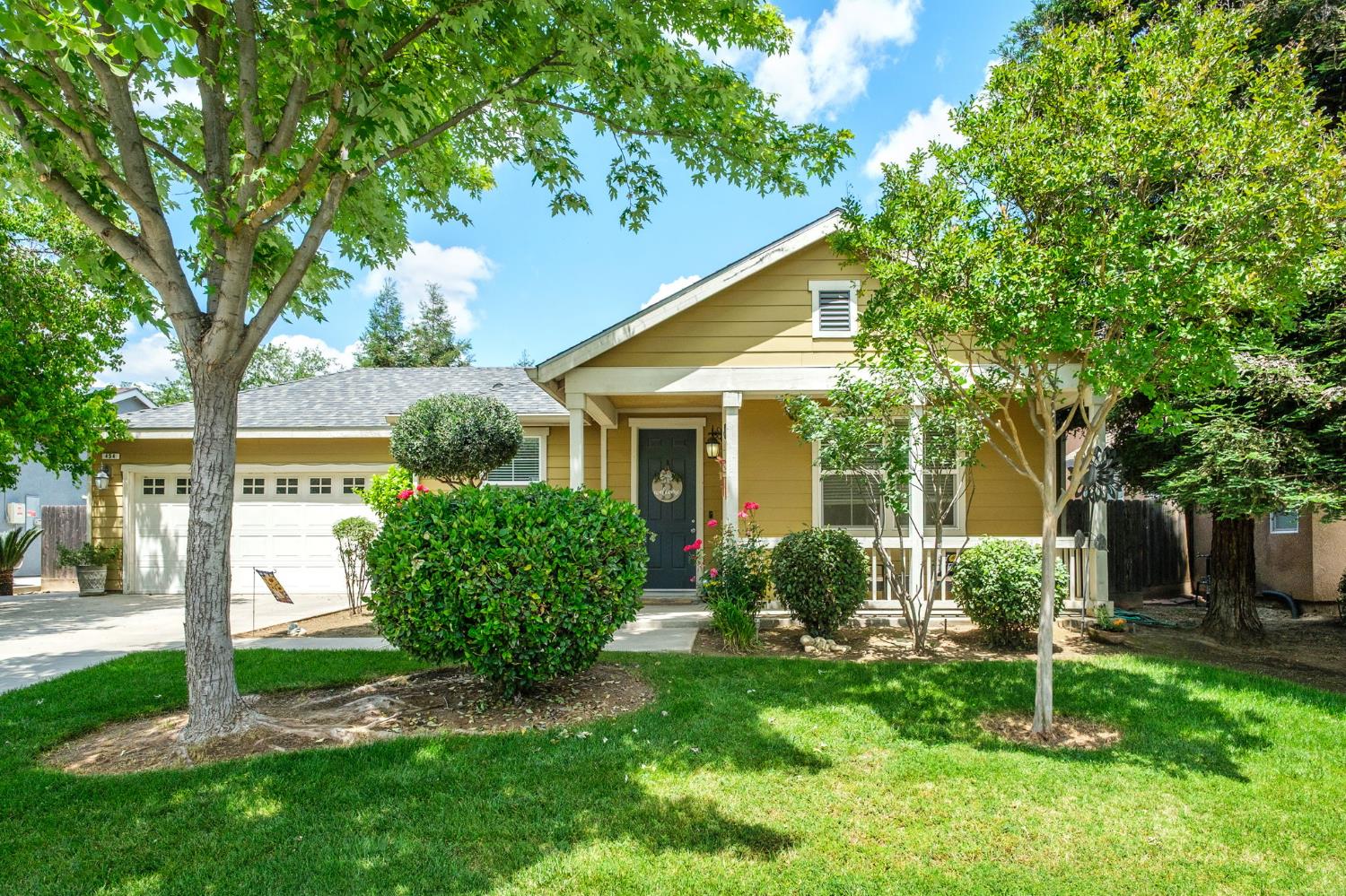 454 E Sierra Ave, Reedley, CA 93654