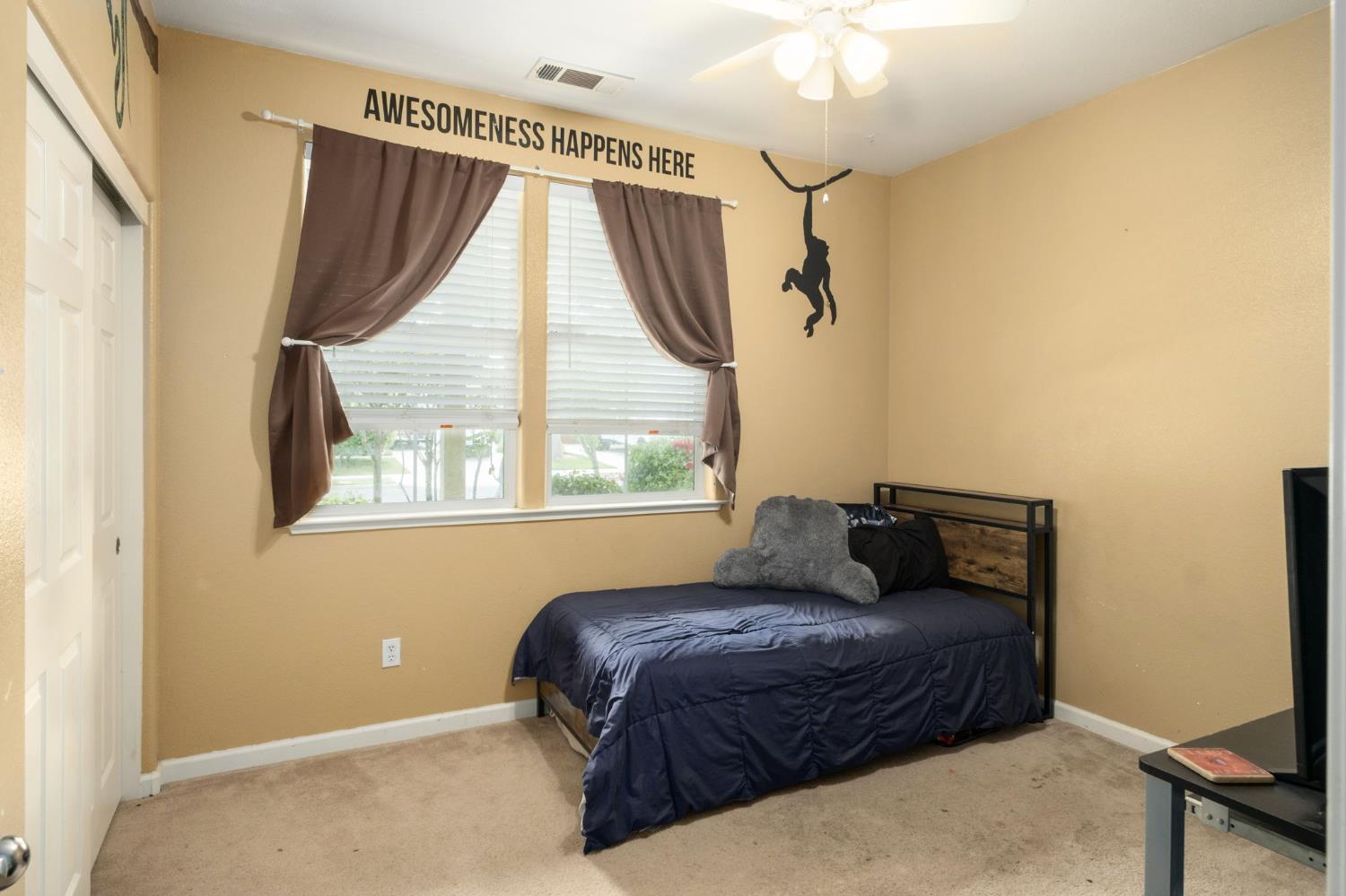 454 E Sierra Ave, Reedley, CA 93654