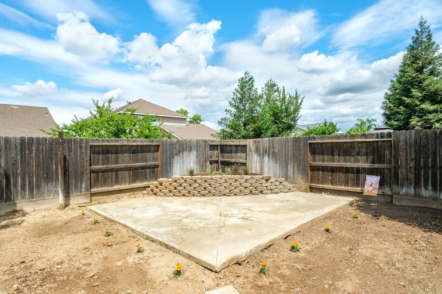 454 E Sierra Ave, Reedley, CA 93654