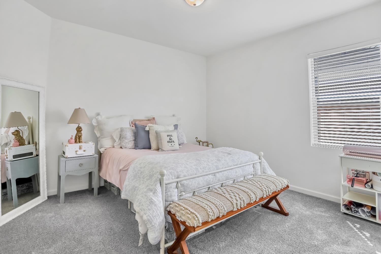 4433 Oak Knoll Rd, Madera, CA 93636