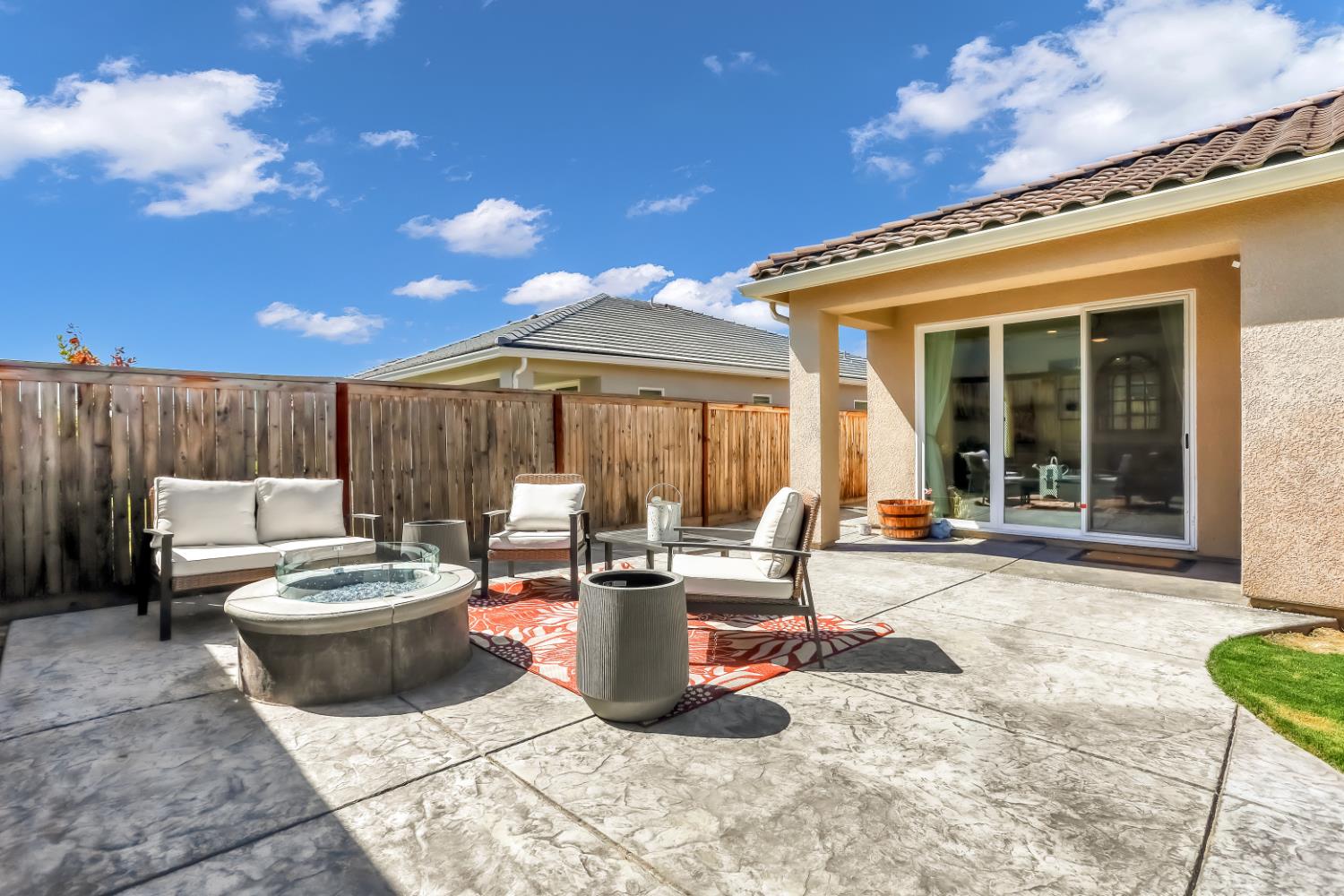 4433 Oak Knoll Rd, Madera, CA 93636