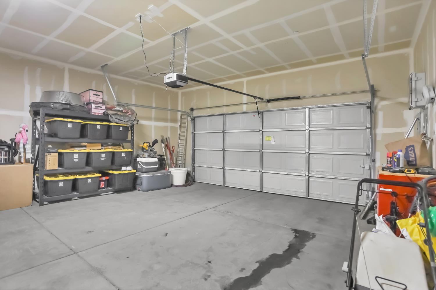 4433 Oak Knoll Rd, Madera, CA 93636