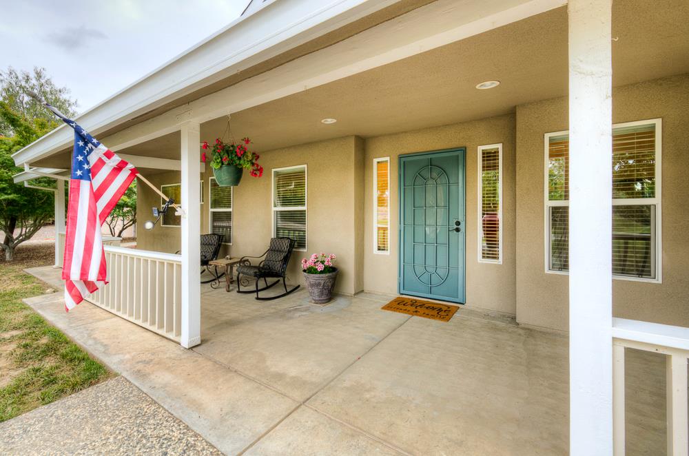 17465 Monreal Rd, Madera, CA 93636