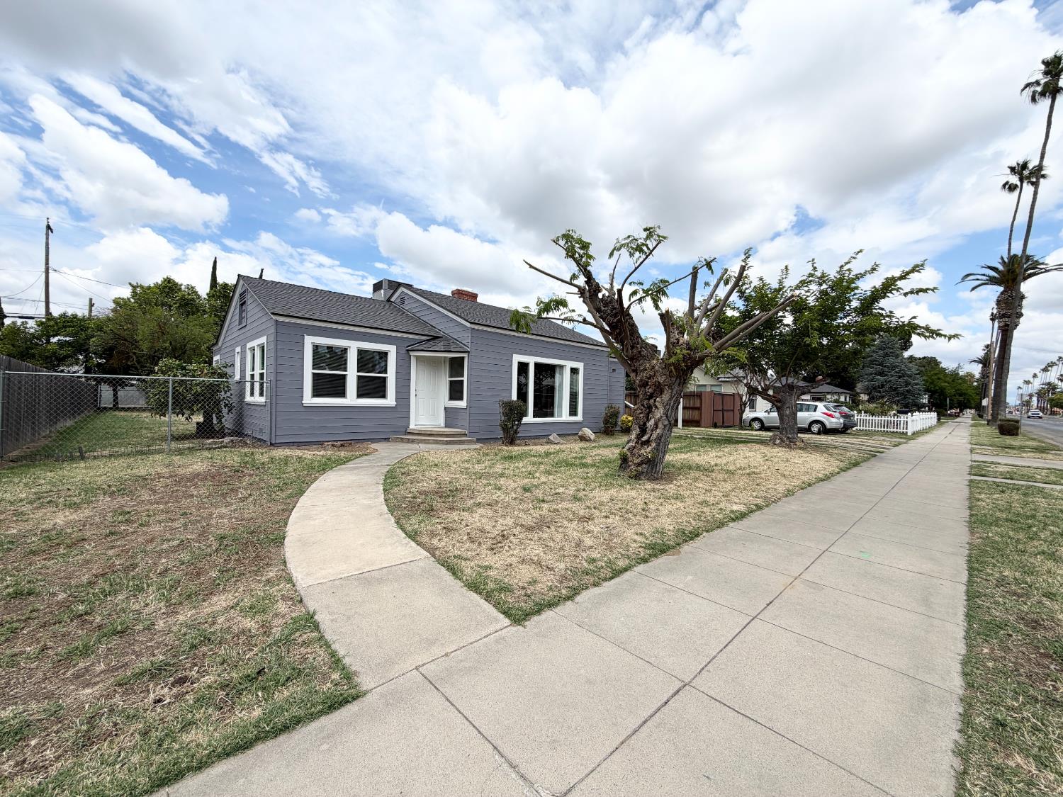 910 Robertson Blvd, Chowchilla, CA 93610