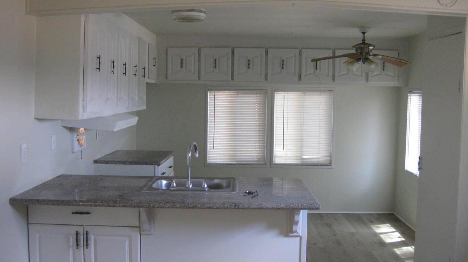 6778 Nebraska Ave, Selma, CA 93662