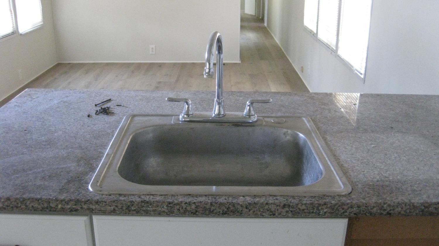 6778 Nebraska Ave, Selma, CA 93662