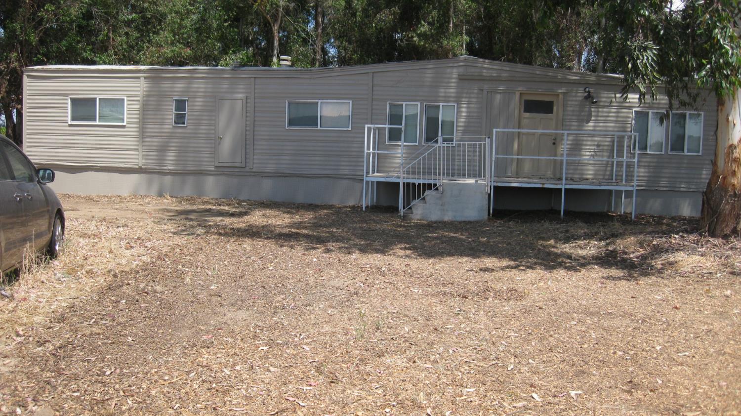 6778 Nebraska Ave, Selma, CA 93662