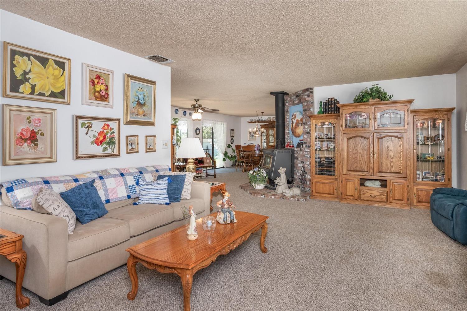 58467 Road 601, Ahwahnee, CA 93601