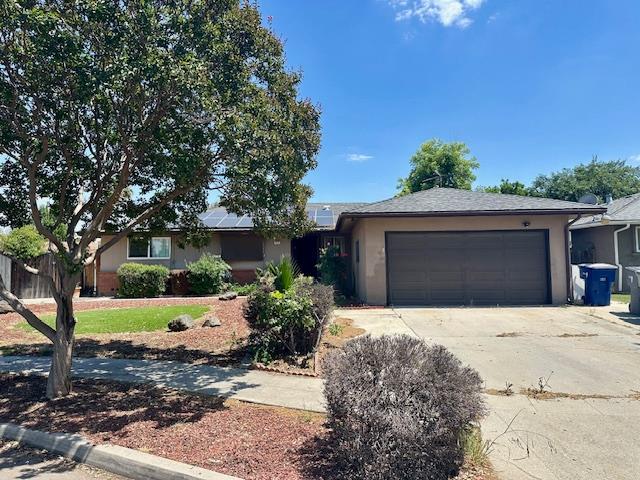 6590 N Mariposa St, Fresno, CA 93710