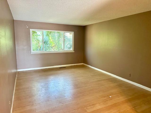 6590 N Mariposa St, Fresno, CA 93710