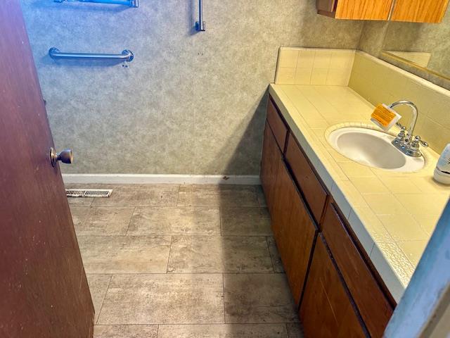 6590 N Mariposa St, Fresno, CA 93710
