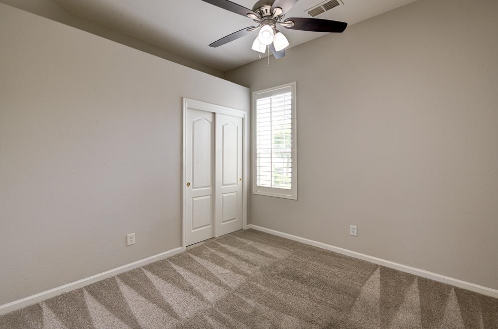 3235 Rall Ave, Clovis, CA 93619