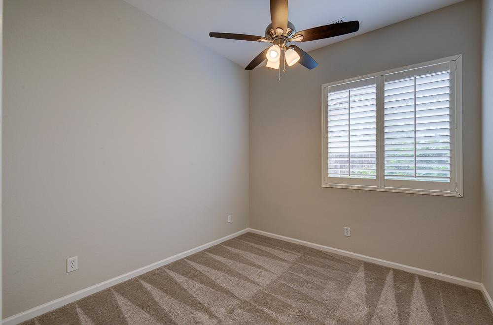3235 Rall Ave, Clovis, CA 93619
