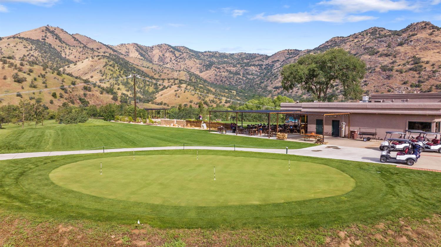 41117 Sierra Dr, Three Rivers, CA 93271