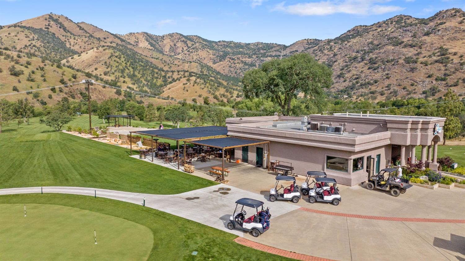 41117 Sierra Dr, Three Rivers, CA 93271