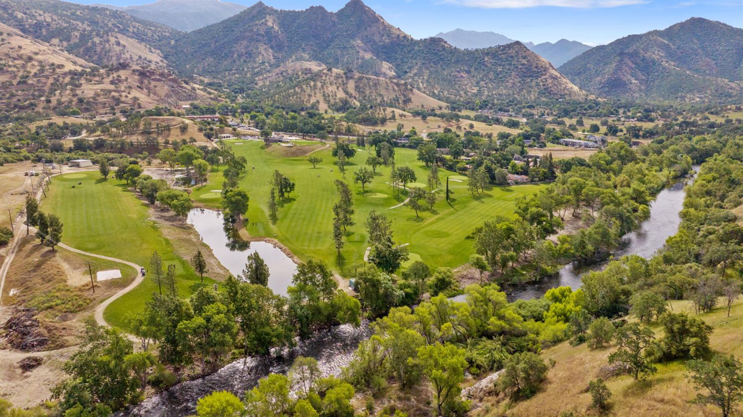 41117 Sierra Dr, Three Rivers, CA 93271