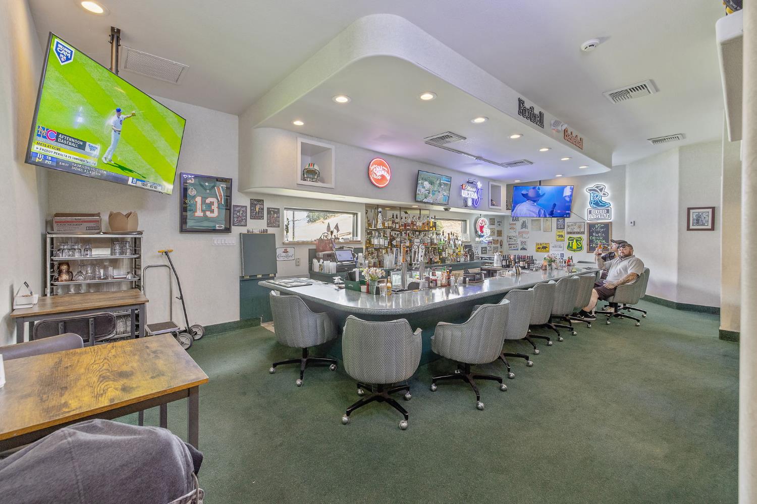 41117 Sierra Dr, Three Rivers, CA 93271