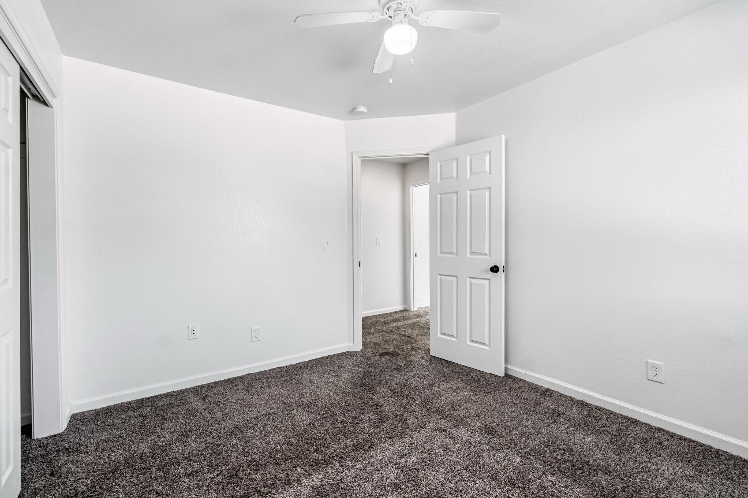 6253 W San Carlos Ave, Fresno, CA 93723
