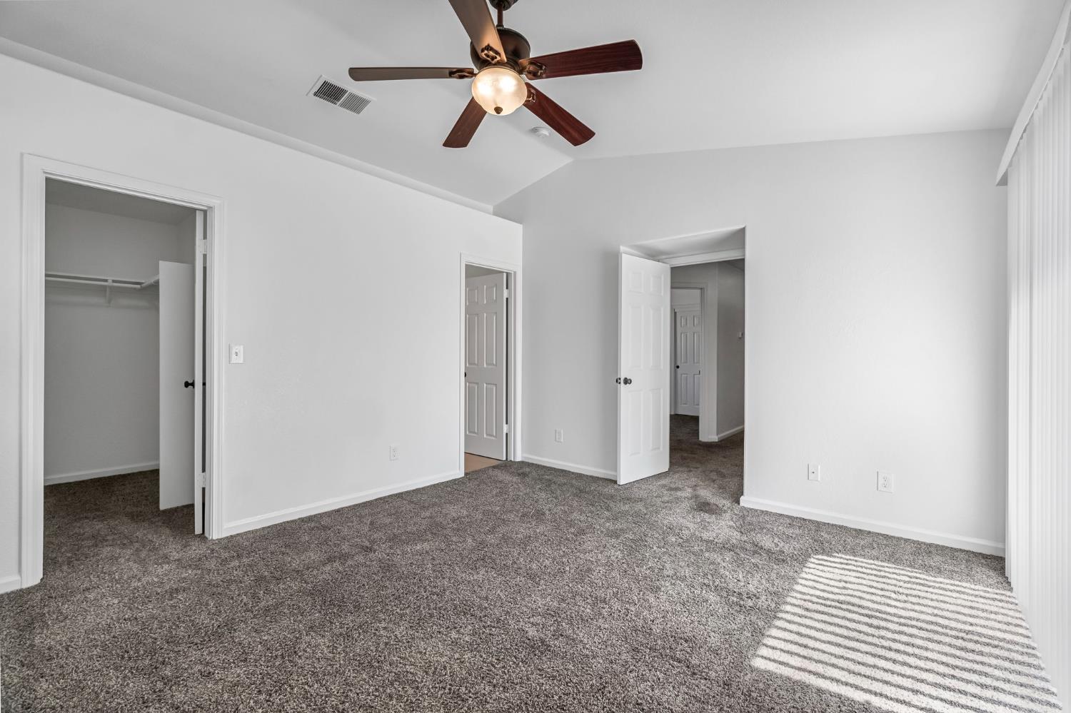 6253 W San Carlos Ave, Fresno, CA 93723