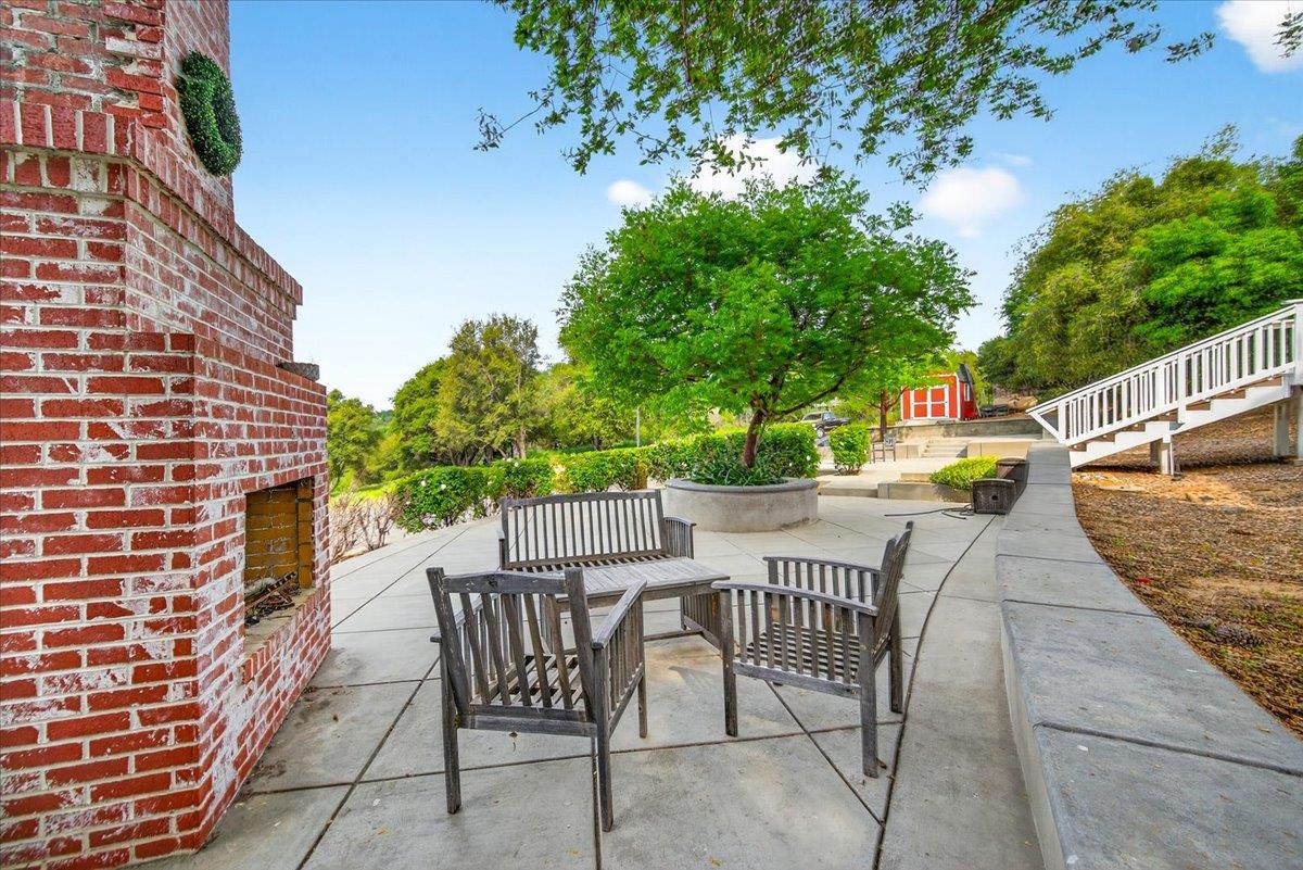 35073 Auberry Rd, Auberry, CA 93602