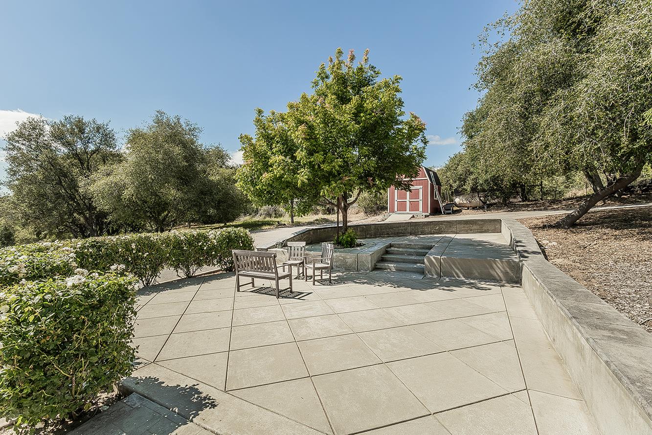 35073 Auberry Rd, Auberry, CA 93602