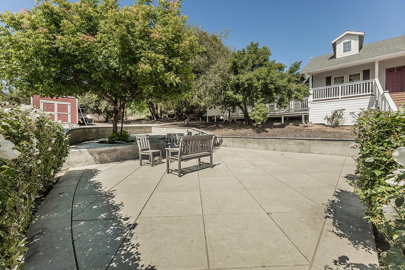 35073 Auberry Rd, Auberry, CA 93602
