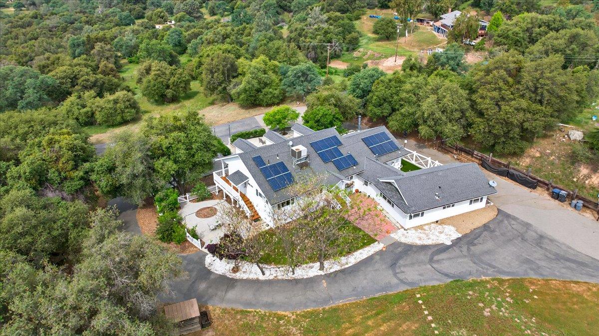 35073 Auberry Rd, Auberry, CA 93602