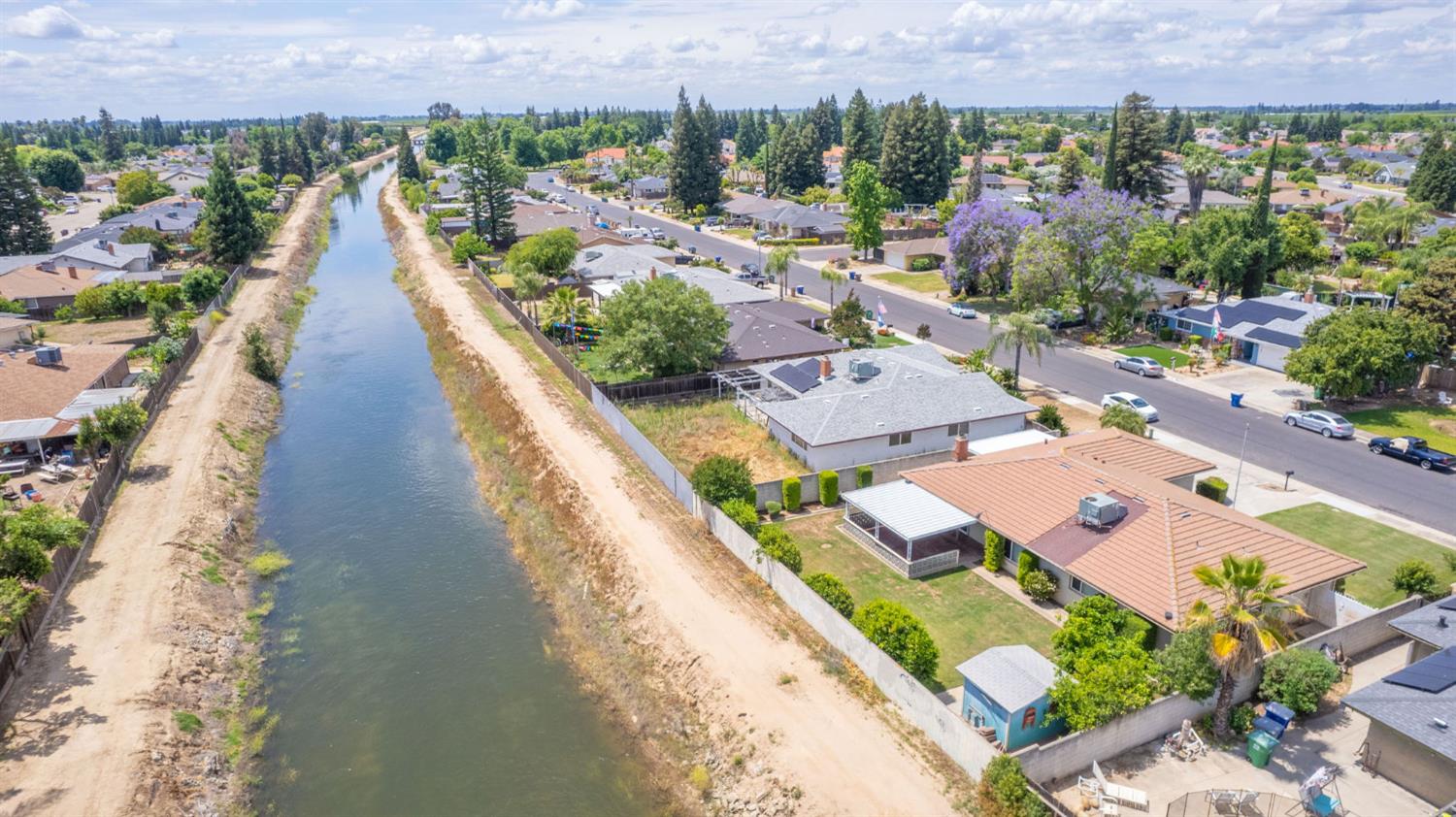 2153 Jenni Ave, Sanger, CA 93657