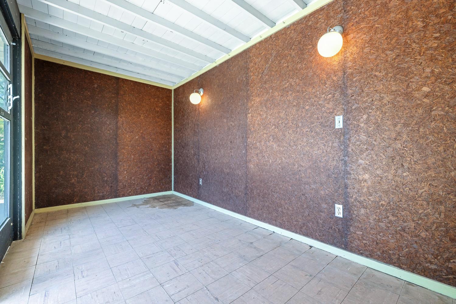 2530 W Wrenwood Ave, Fresno, CA 93711