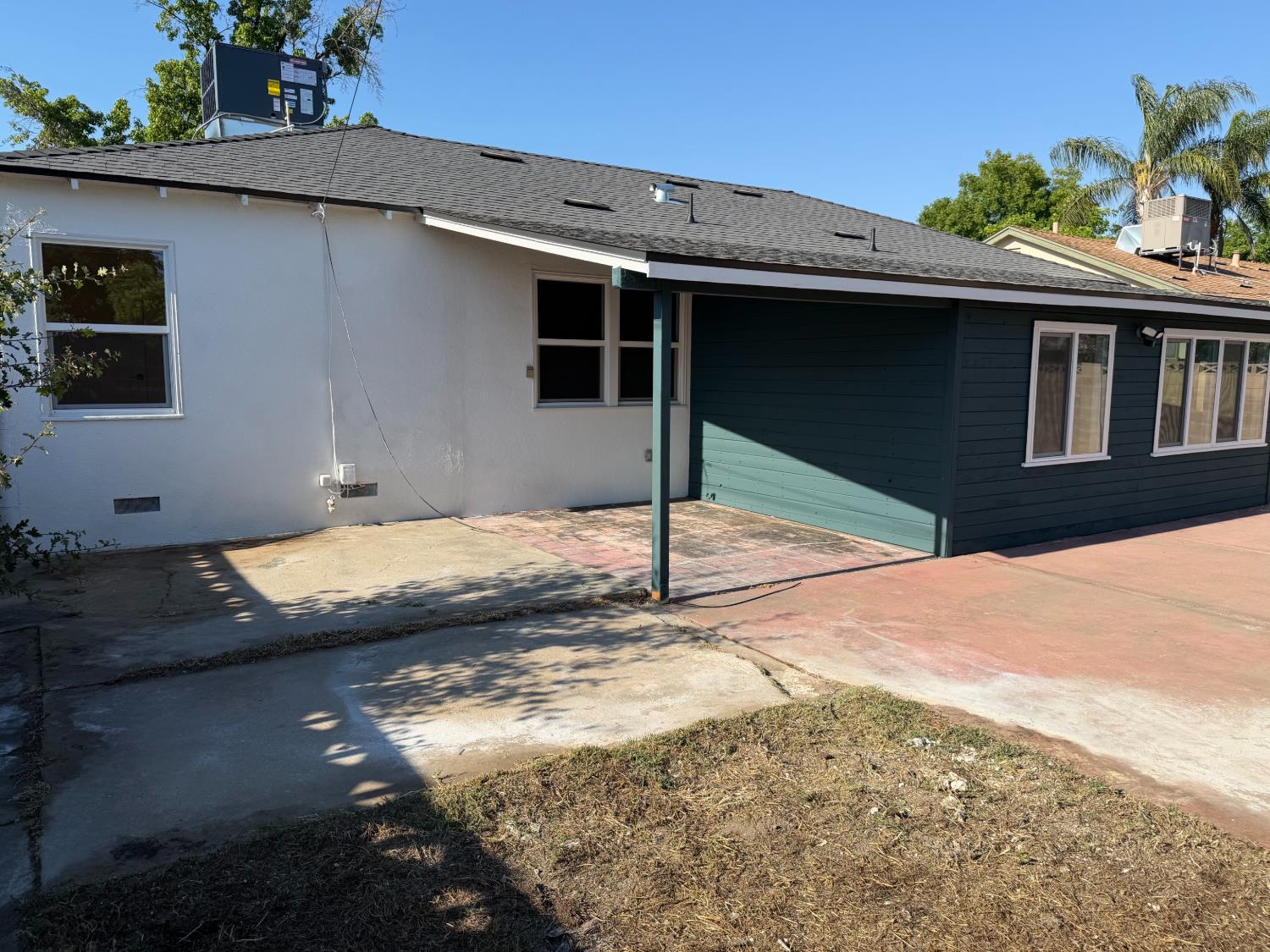74 E Garland Ave, Fresno, CA 93704