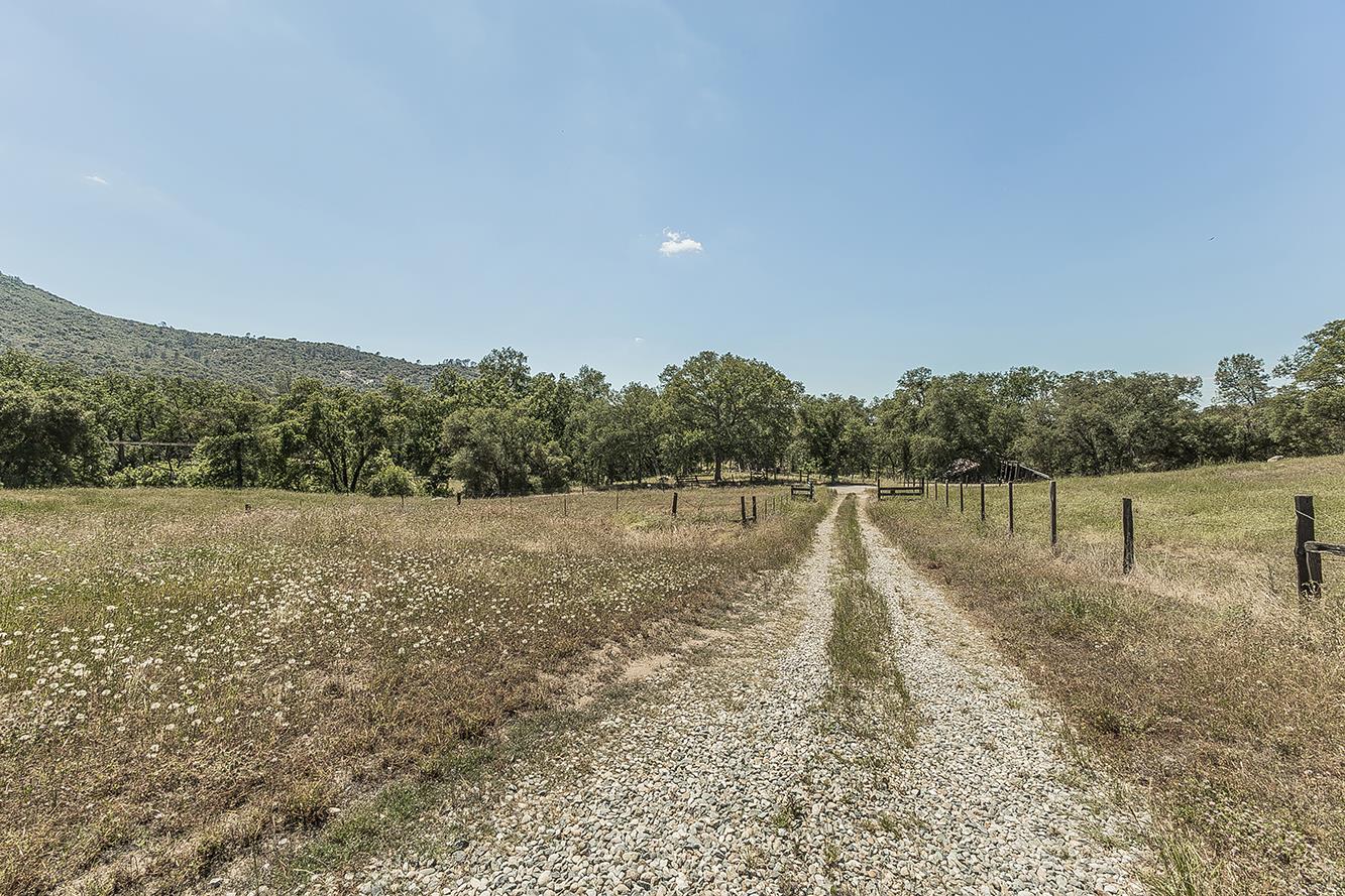 34764 Wiemiller Rd, Tollhouse, CA 93667