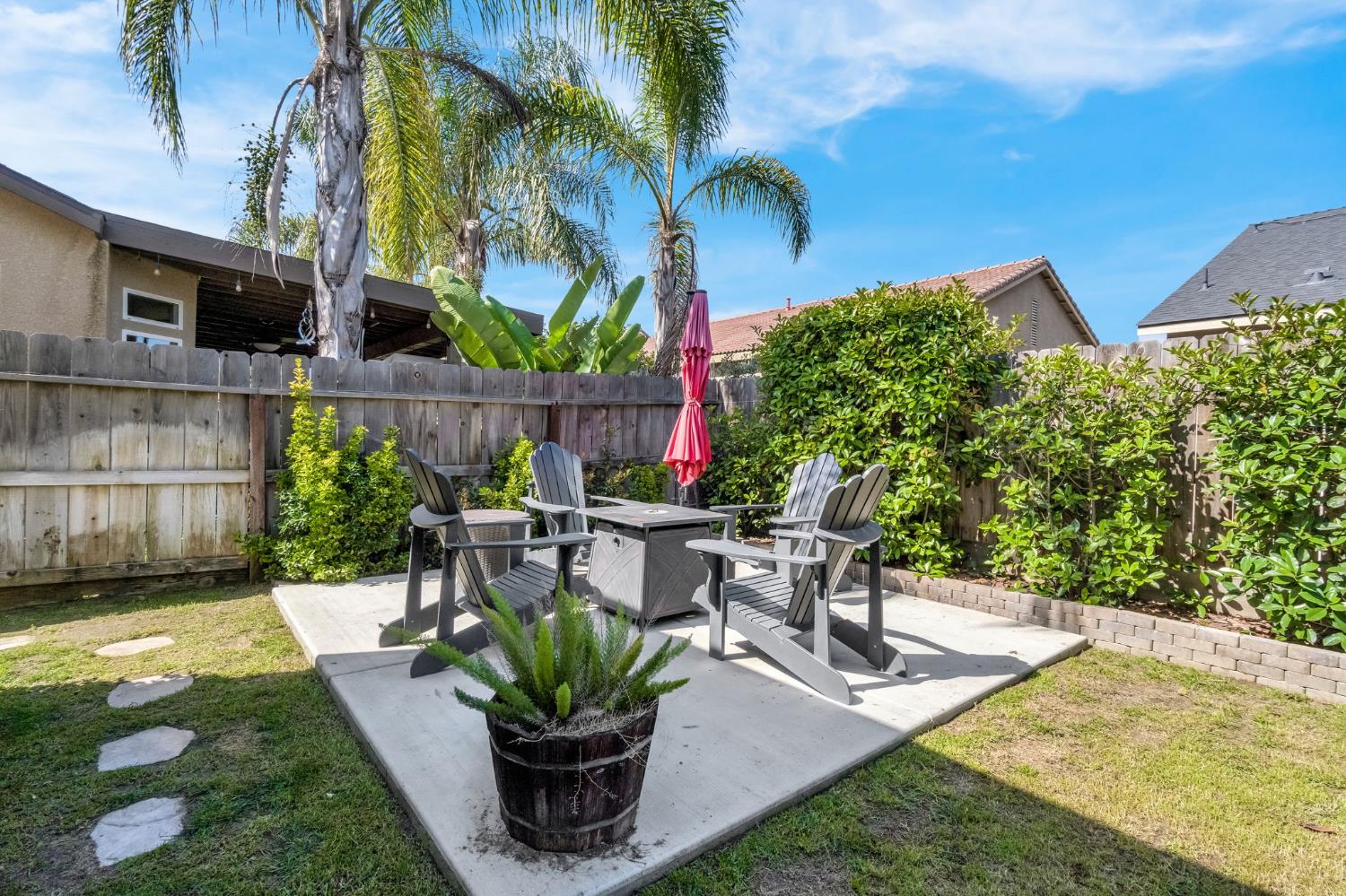 2773 8Th Avenue Dr, Kingsburg, CA 93631