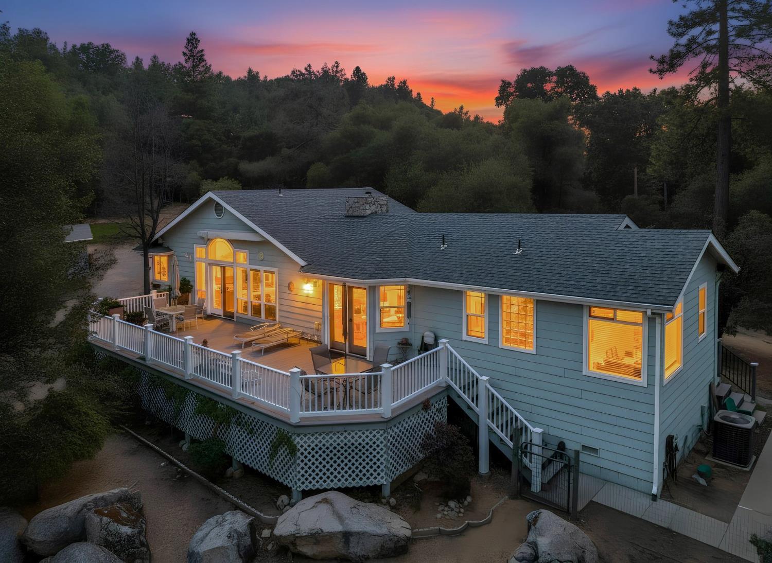 44550 Windsong Way, Ahwahnee, CA 93601
