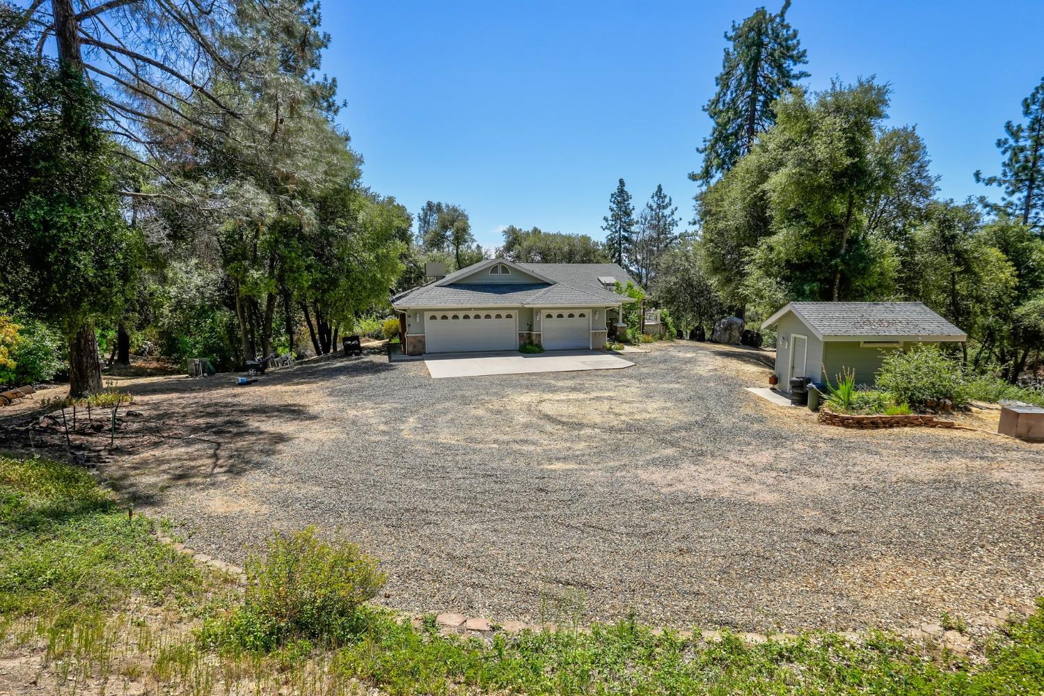 44550 Windsong Way, Ahwahnee, CA 93601