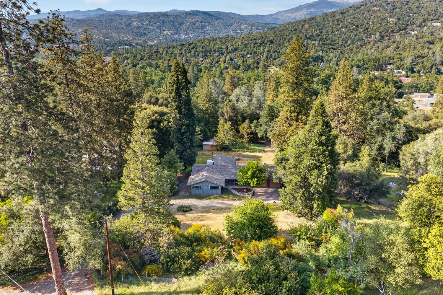 49947 Road 426, Oakhurst, CA 93644